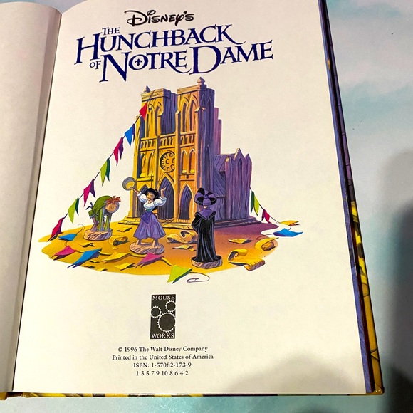 DISNEY’S NWT VINTAGE 1996 THE HUNCHBACK OF NOTRE DAME HARDCOVER BOOK 96 PAGES - Picture 3 of 14